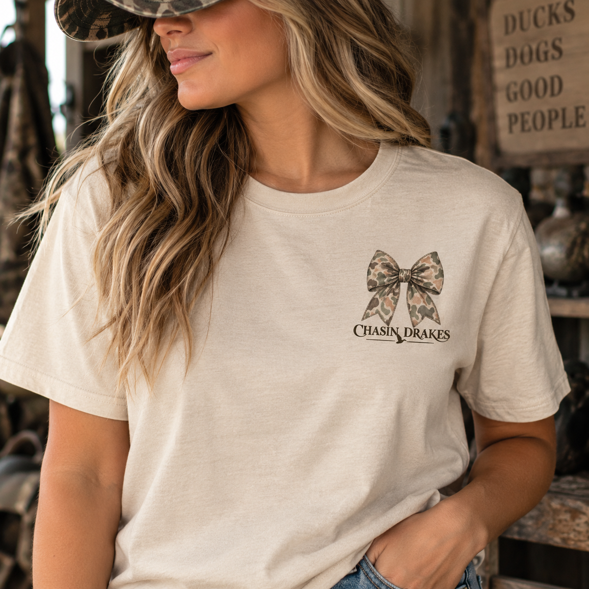 Vintage Camo Bow T-Shirt | Chasin’ Drakes Waterfowl Hunting Tee