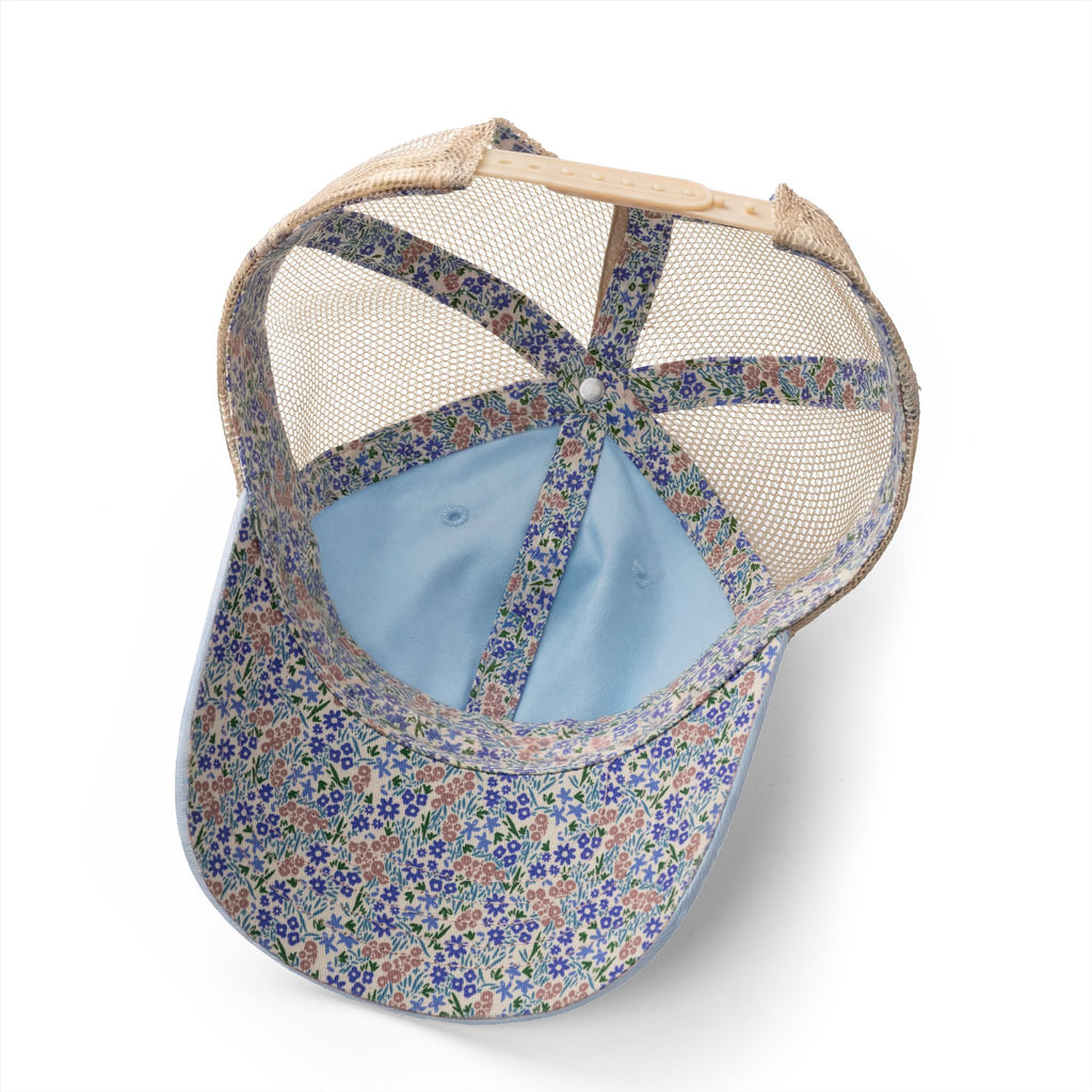 Women's CD Logo Washed Mesh-Back Cap
