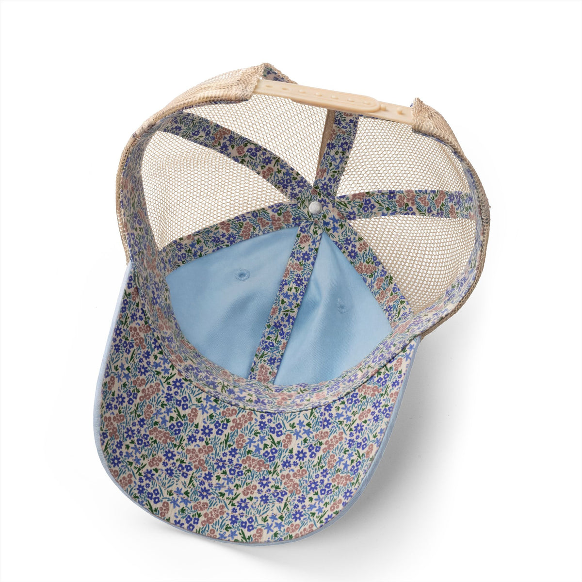 Women's CD Logo Washed Mesh-Back Cap